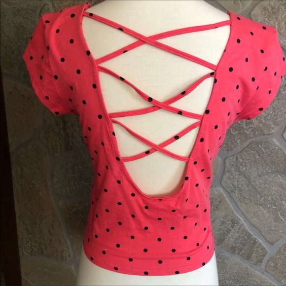 Crop top - Picture 3 of 3